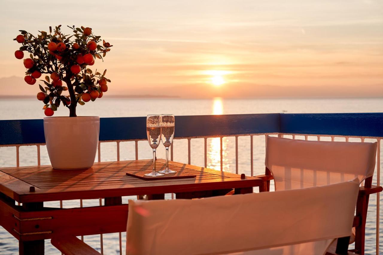 Seafront Luxury President Suite Aegean Sunset Салоники Экстерьер фото